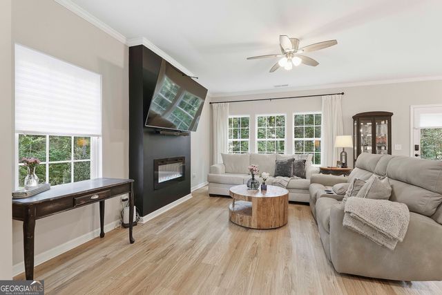 77 Portico Place, Newnan, GA 30265