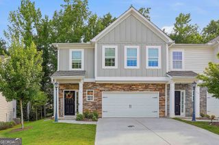 77 Portico Place, Newnan, GA 30265