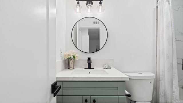 7833 Camino Huerta, San Diego, CA 92122