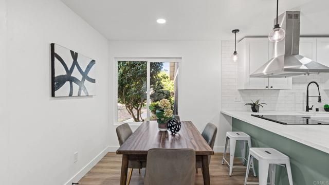 7833 Camino Huerta, San Diego, CA 92122