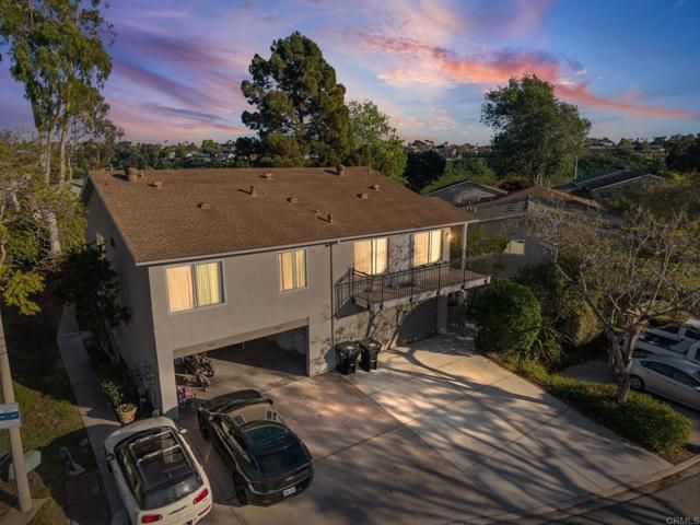 7833 Camino Huerta, San Diego, CA 92122