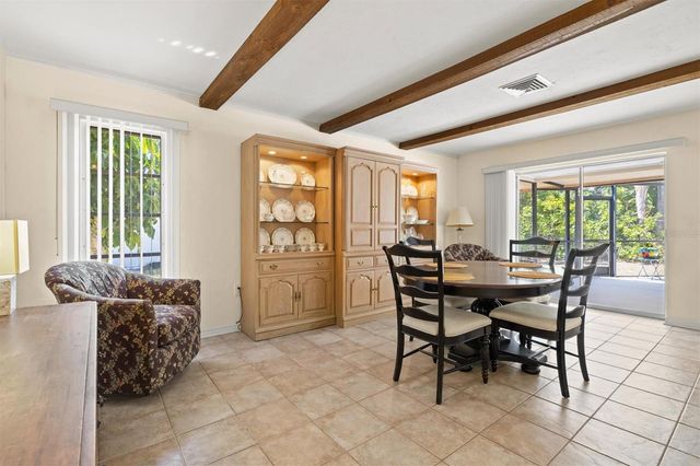 6533 BOWLINE DRIVE, Sarasota, FL 34231