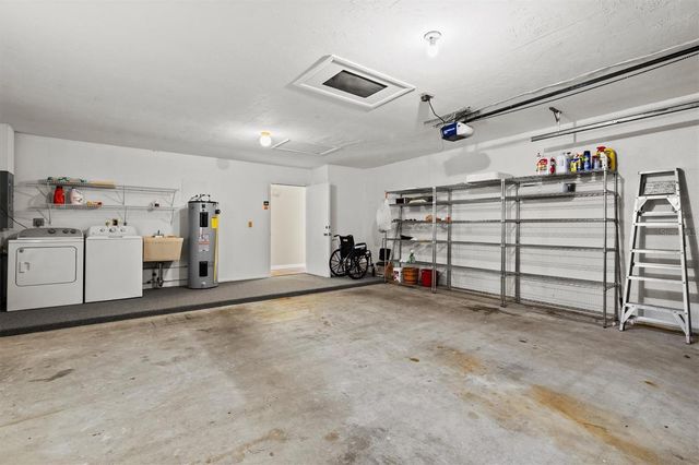6533 BOWLINE DRIVE, Sarasota, FL 34231