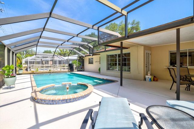 6533 BOWLINE DRIVE, Sarasota, FL 34231