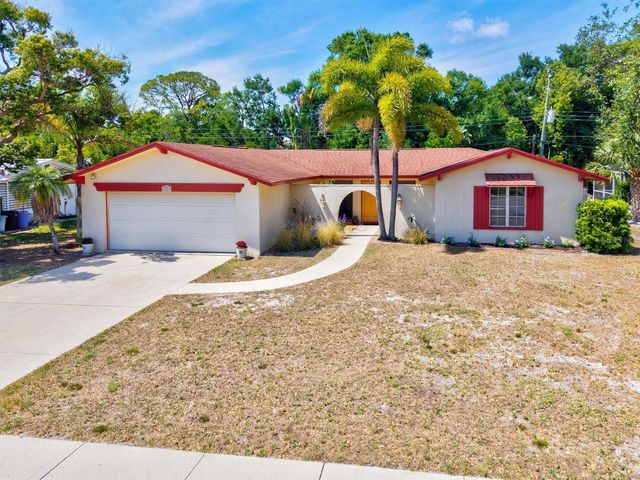6533 BOWLINE DRIVE, Sarasota, FL 34231