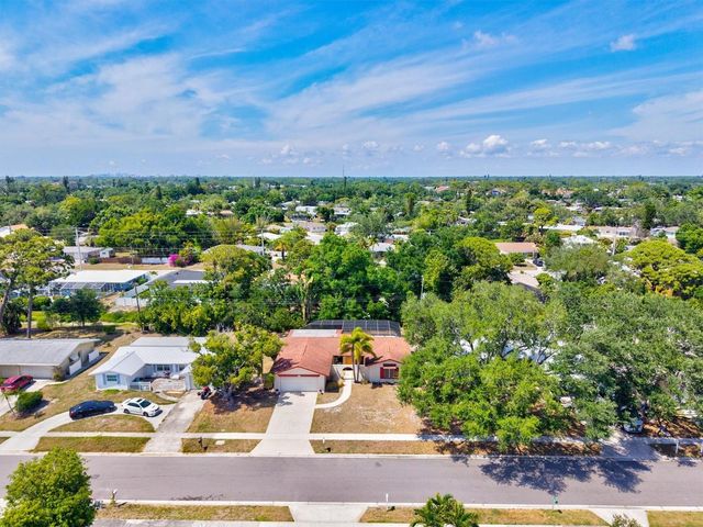 6533 BOWLINE DRIVE, Sarasota, FL 34231