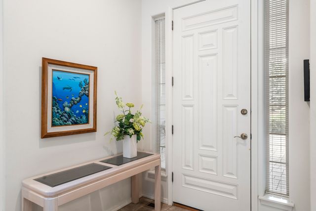 900 Victoria Falls Drive, Redmond, OR 97756