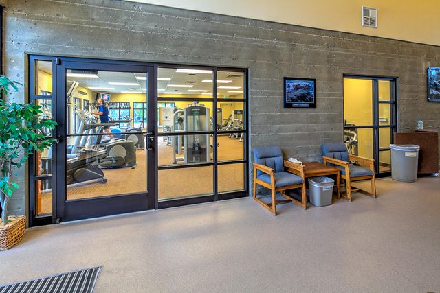 900 Victoria Falls Drive, Redmond, OR 97756