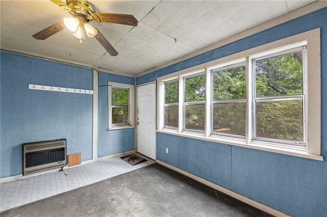 3216 W 22nd Court, Lawrence, KS 66047