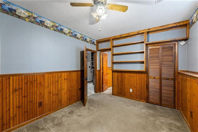 3216 W 22nd Court, Lawrence, KS 66047