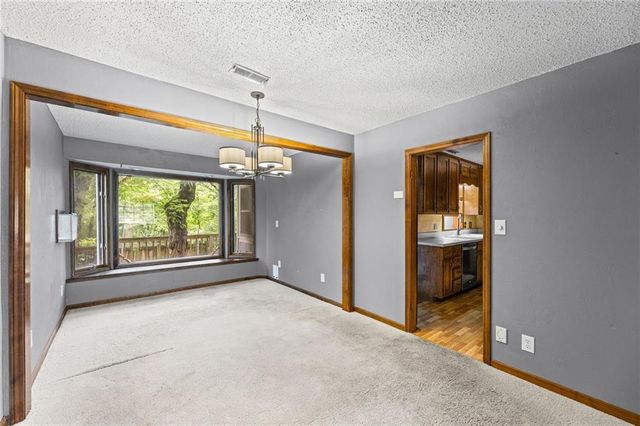 3216 W 22nd Court, Lawrence, KS 66047