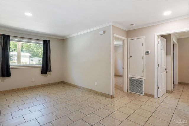 415 Hannah St B, Pensacola, FL 32534