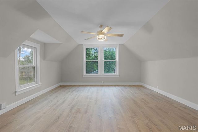 5245 Hamilton Avenue, St Louis, MO 63136