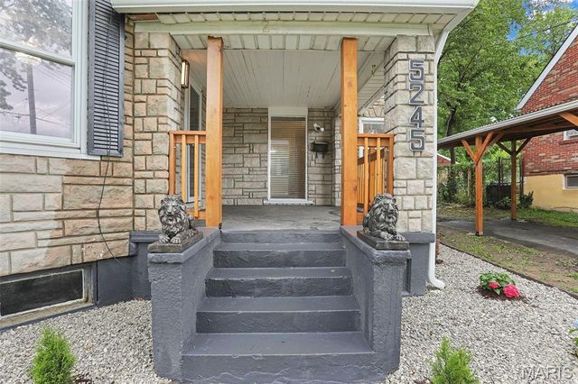 5245 Hamilton Avenue, St Louis, MO 63136