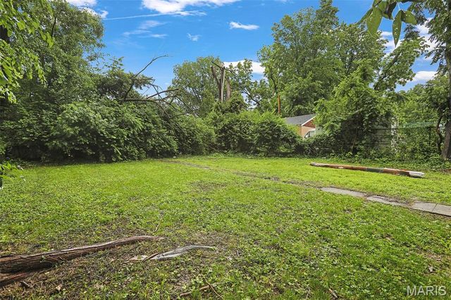 5245 Hamilton Avenue, St Louis, MO 63136