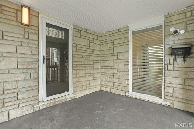 5245 Hamilton Avenue, St Louis, MO 63136