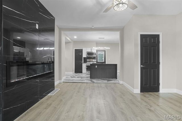 5245 Hamilton Avenue, St Louis, MO 63136