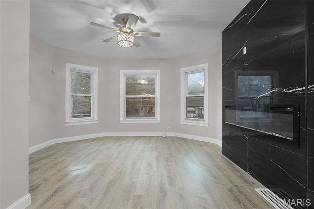 5245 Hamilton Avenue, St Louis, MO 63136