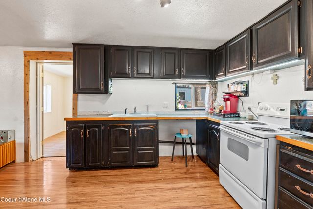 4301 E MAPLEWOOD AVE, #16, Post Falls, ID 83854