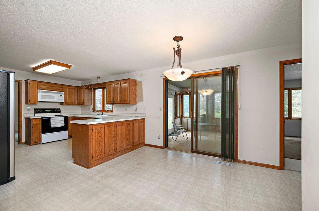 4505 Upland Lane N, Plymouth, MN 55446 — photo 5