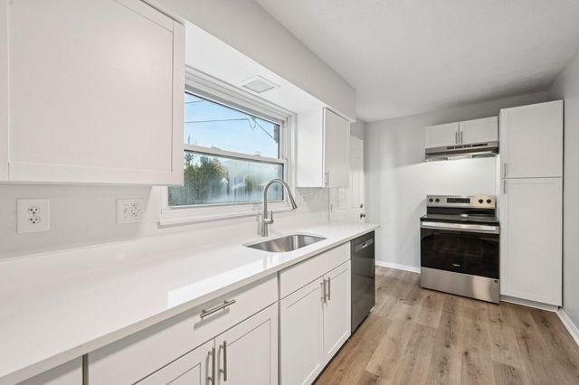 3955 E FULTON, Columbus, OH 43227