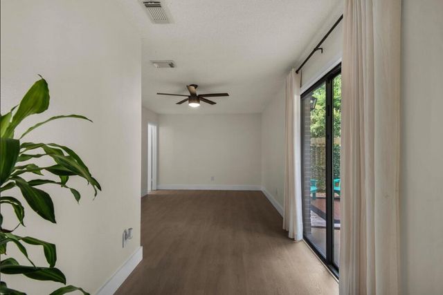 211 Indian Oaks Drive, Destin, FL 32541