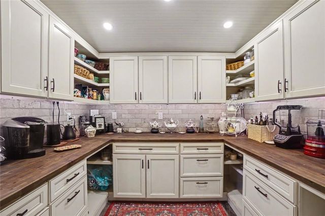 1211 Wade Green Circle NW, Acworth, GA 30102