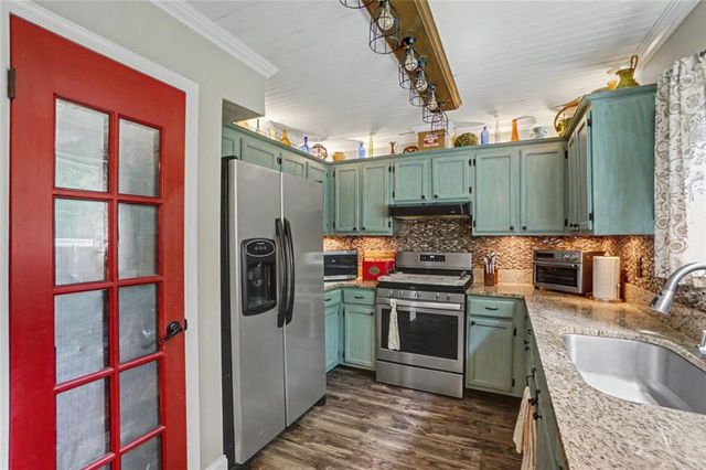 1211 Wade Green Circle NW, Acworth, GA 30102