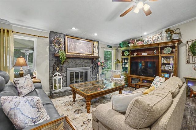 1211 Wade Green Circle NW, Acworth, GA 30102