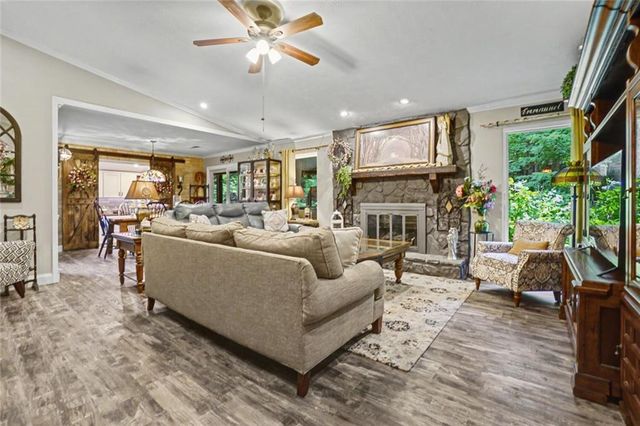1211 Wade Green Circle NW, Acworth, GA 30102