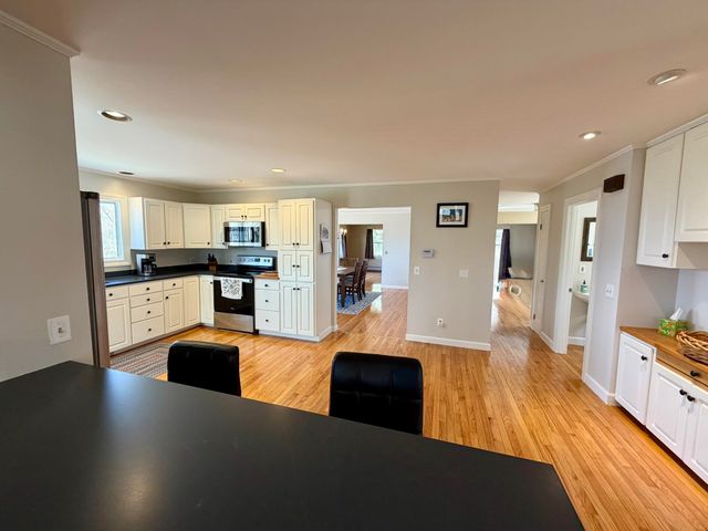 78 Hillside Drive, Derby, VT 05829