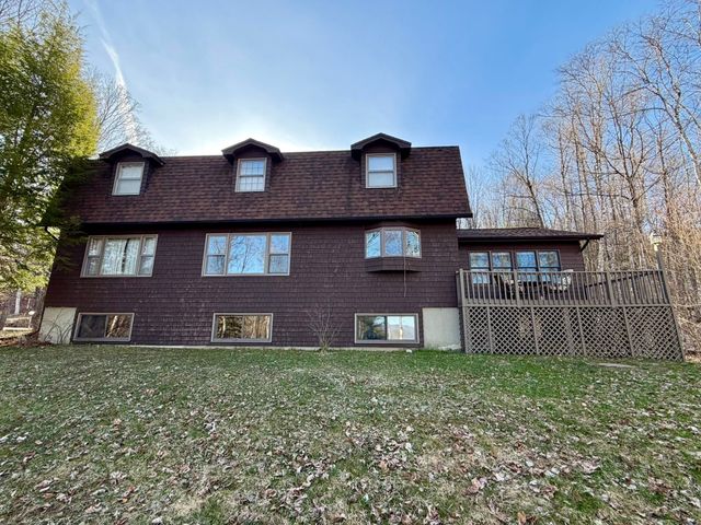 78 Hillside Drive, Derby, VT 05829