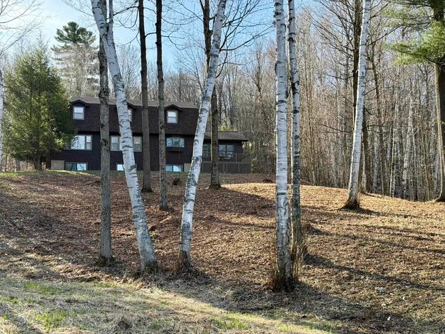 78 Hillside Drive, Derby, VT 05829