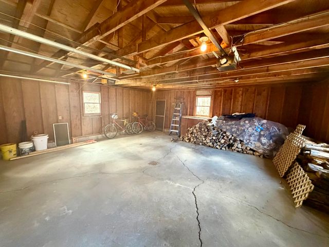 78 Hillside Drive, Derby, VT 05829