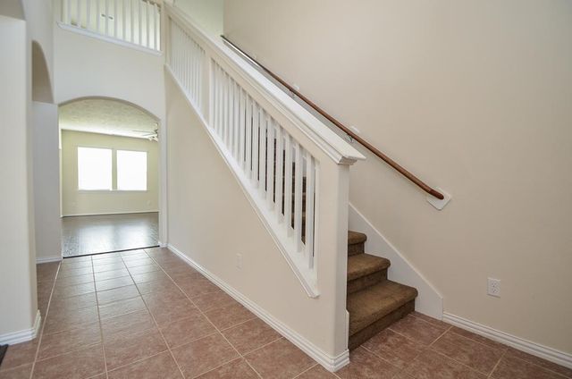 2827 Lakecrest Forest Drive, Katy, TX 77493