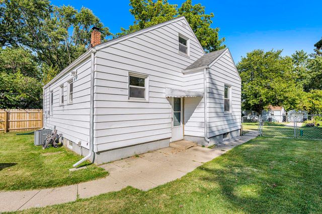 54057 Terrace Lane, South Bend, IN 46635