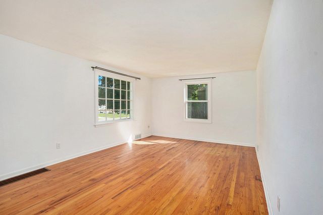 54057 Terrace Lane, South Bend, IN 46635