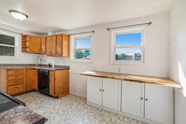 54057 Terrace Lane, South Bend, IN 46635