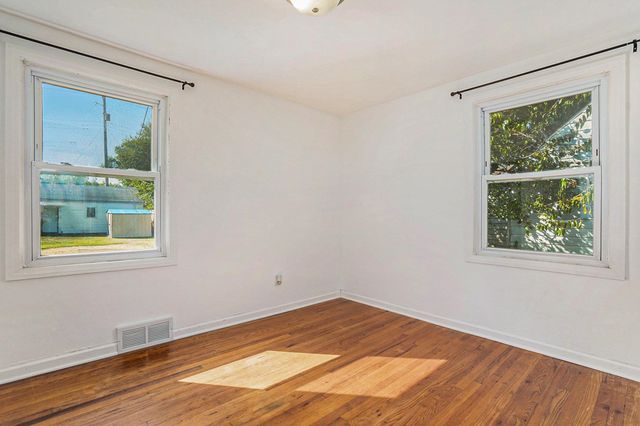 54057 Terrace Lane, South Bend, IN 46635