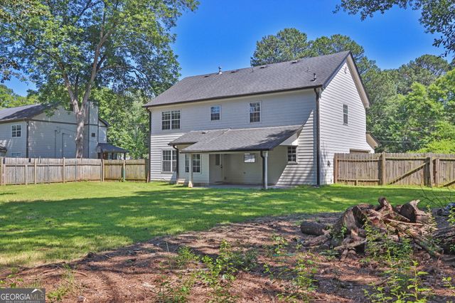 3285 Brownlee Lane SW, Lilburn, GA 30047