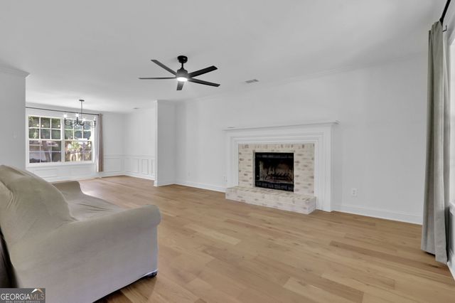 3285 Brownlee Lane SW, Lilburn, GA 30047