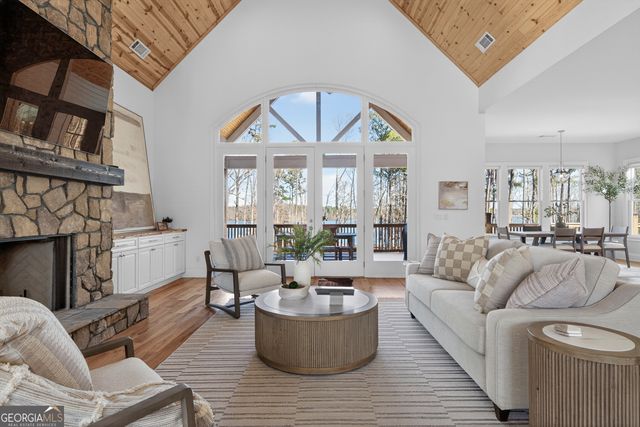 175 Harmony Bay Drive, Eatonton, GA 31024