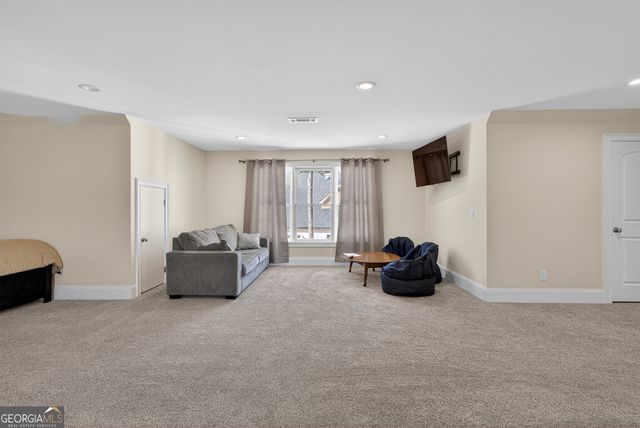 175 Harmony Bay Drive, Eatonton, GA 31024