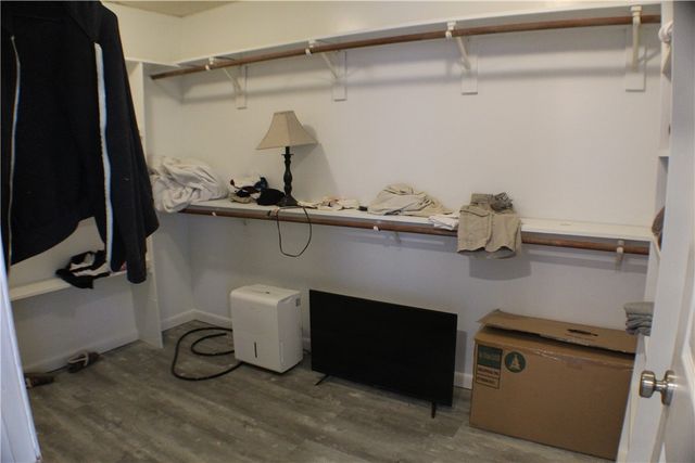 4 Tilbury Lane, Bella Vista, AR 72715