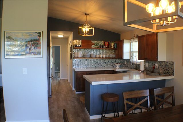 4 Tilbury Lane, Bella Vista, AR 72715