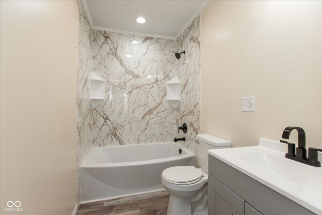 55 N Devon Avenue, Indianapolis, IN 46219