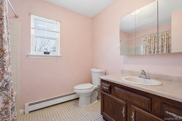 4 Howard Street, Selden, NY 11784