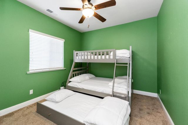 28047 Sky Lake Drive, Friant, CA 93626