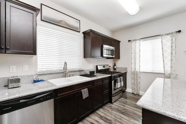 28047 Sky Lake Drive, Friant, CA 93626
