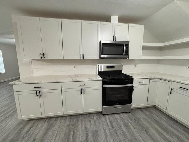 510 Alliance, Waller, TX 77484